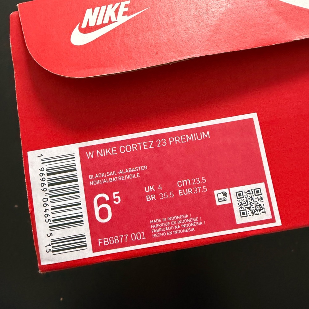 Nike Women’s Cortez 23 Premium - Picture 3 of 4
